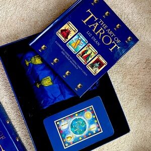 The Art of Tarot set by Liz Dean